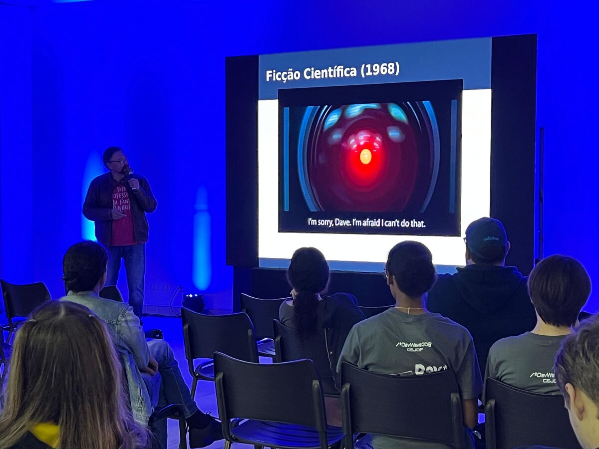 Fabiano Silva: IA é vendida como humana, mas serve à vigilância e amplia desigualdades